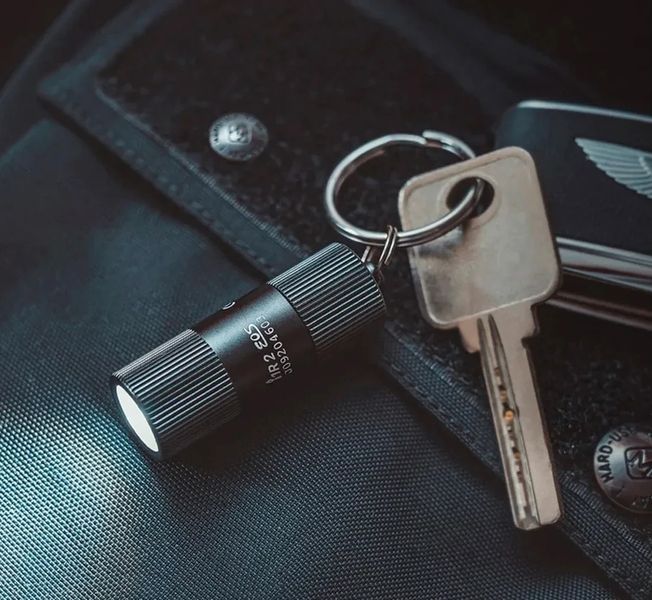 Фонарь-брелок Olight I1R 2 Black 2370.32.21 фото