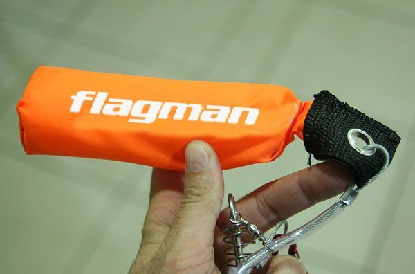 Кукан Flagman на 7 застёжек с поплавком NK7 фото